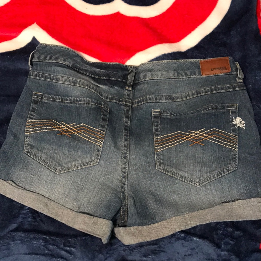 Express shorts